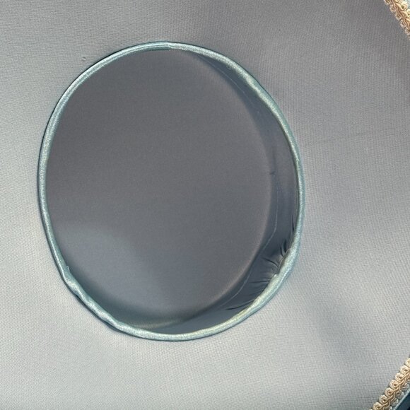 Sky blue KENTUCKY DERBY or CHURCH LADY HAT w/ front bow and embellishments - Picture 11 of 11